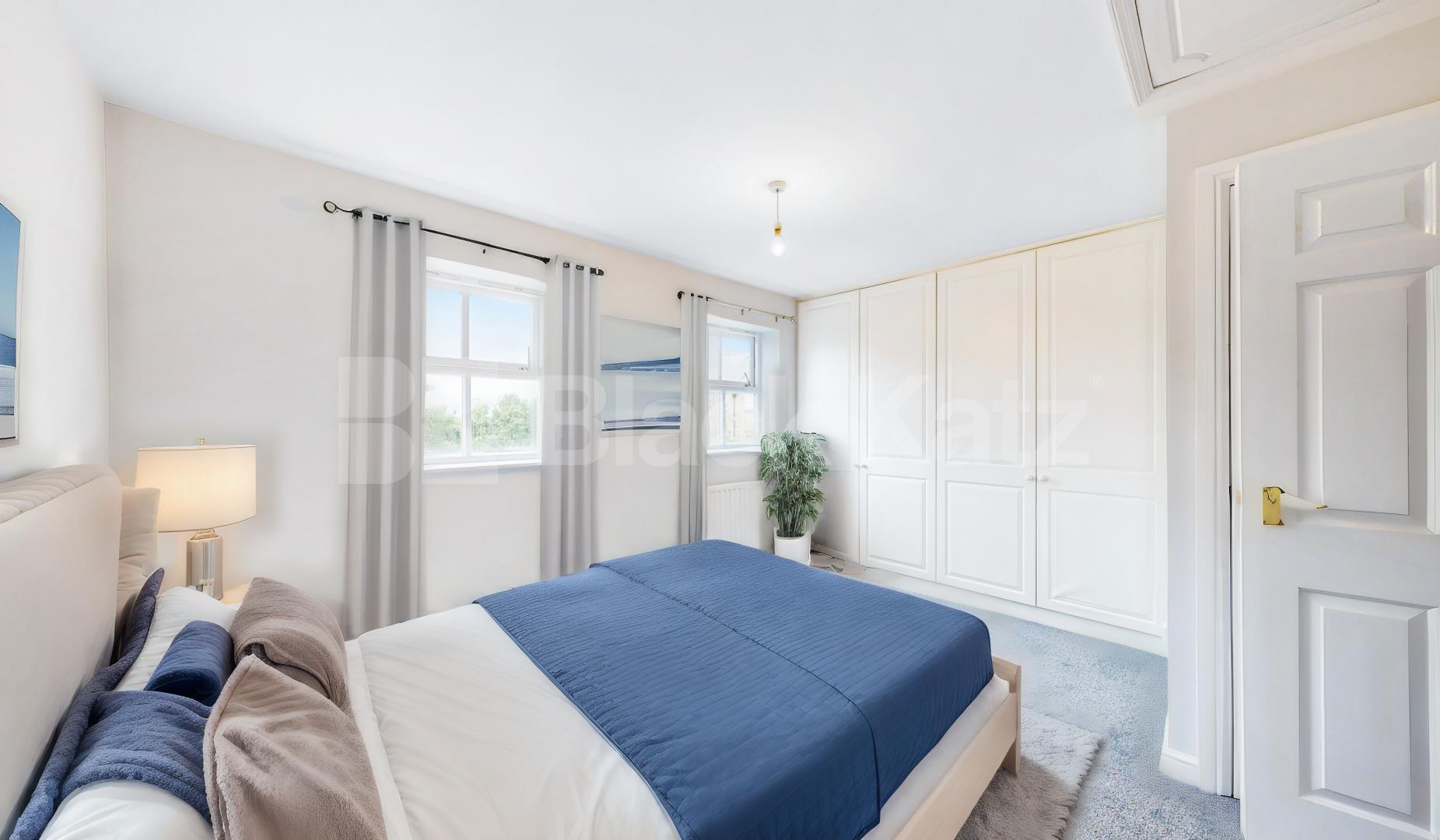 Semi-detached house Melrose Avenue, Willesden Green